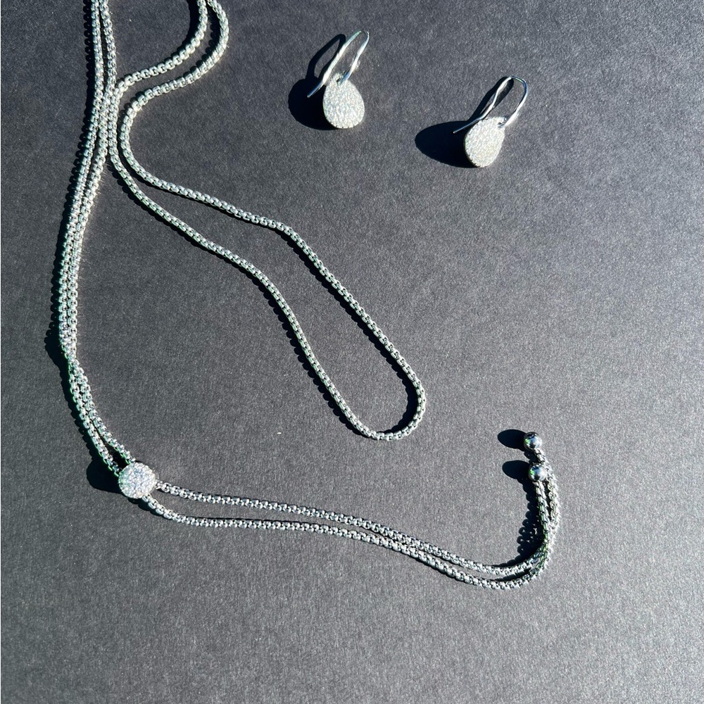 Stella & Dot Silver Necklace Minimalist Design